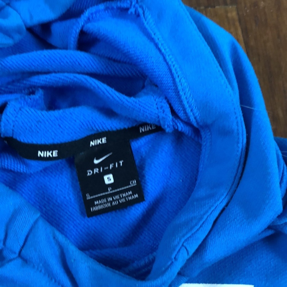 Small Nike Blue Hoodie kids - Picture 2 of 4